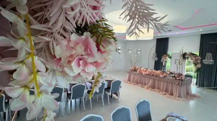 Zakątek Ruczaj nad jeziorem