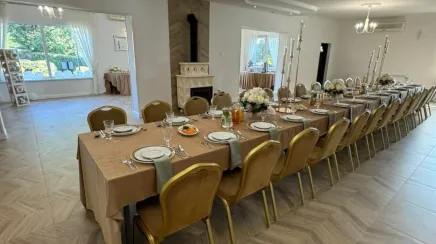 Przyjęcie okolicznościowe nad jeziorem w Zakątku Ruczaj